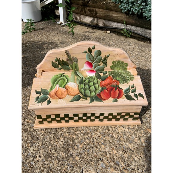 Vintage Hand Painted Vegitables 2 Section Box Signed Jeneane Pike 2000 - Picture 2 of 10